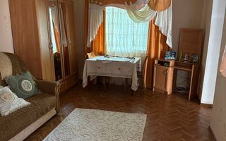 Vânzare 2 case pe un teritoriu, situată pe satul. Marandeni. - Poză 3