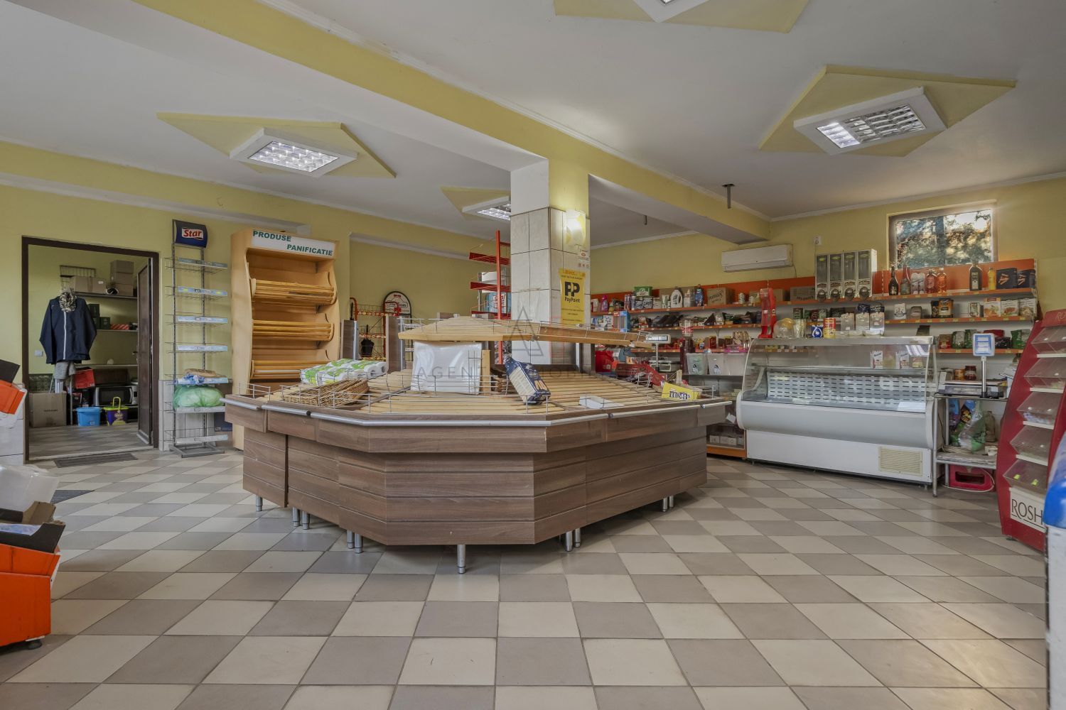 Comision 0% 2 case Vila + Spatiu Comercial + Curte Proprie - Poză 10