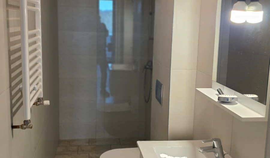 Apartament 3 camere și loc de parcare - Poză 20