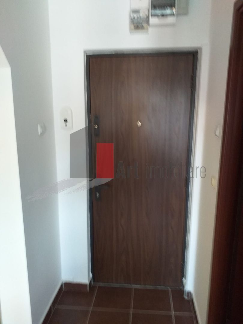 Garsoniera Drumul Taberei - Valea Ialomitei - Poză 7