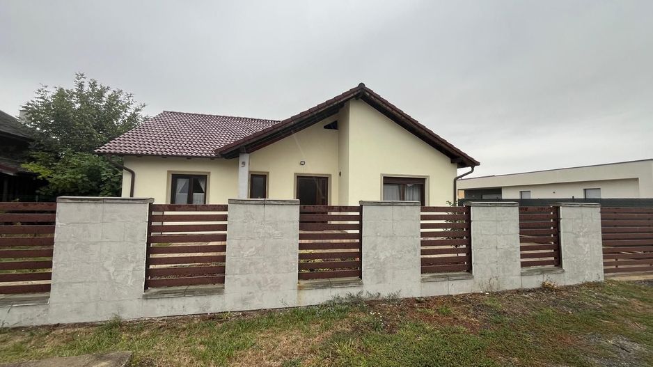 Casa modernă în Vladimirescu - Poză 2