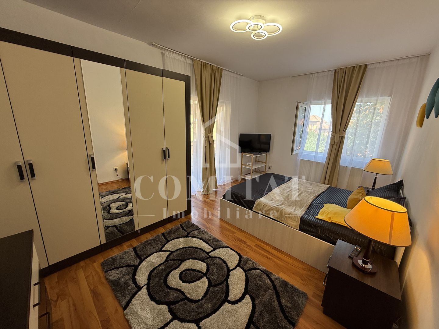 Apartament cu 3 camere decomandate | Cartierul  Andrei Muresanu - Poză 2