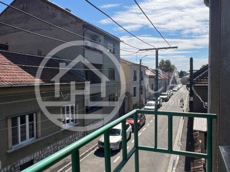 Apartament cu 3 camere de vanzare zona Muzeul Tarii Crisurilor Oradea - Poză 12