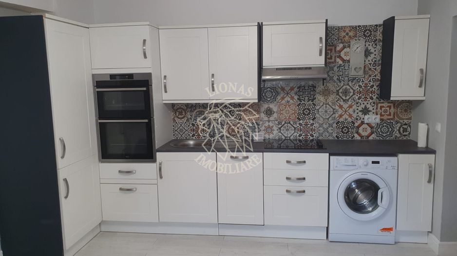 Apartament la casa 40 mp-renovat-curte-mobilat modern-Ultracentral - Poză 3