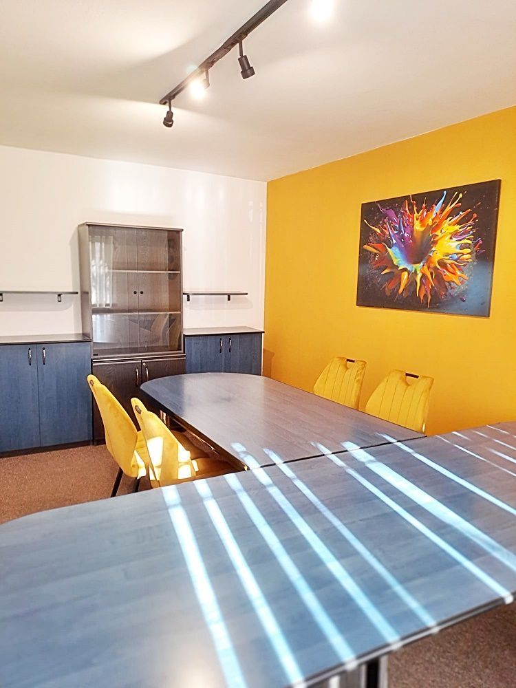 Zona Faget- Apartament cu doua camere, mobilat pentru birouri, 450 euro - Poză 2