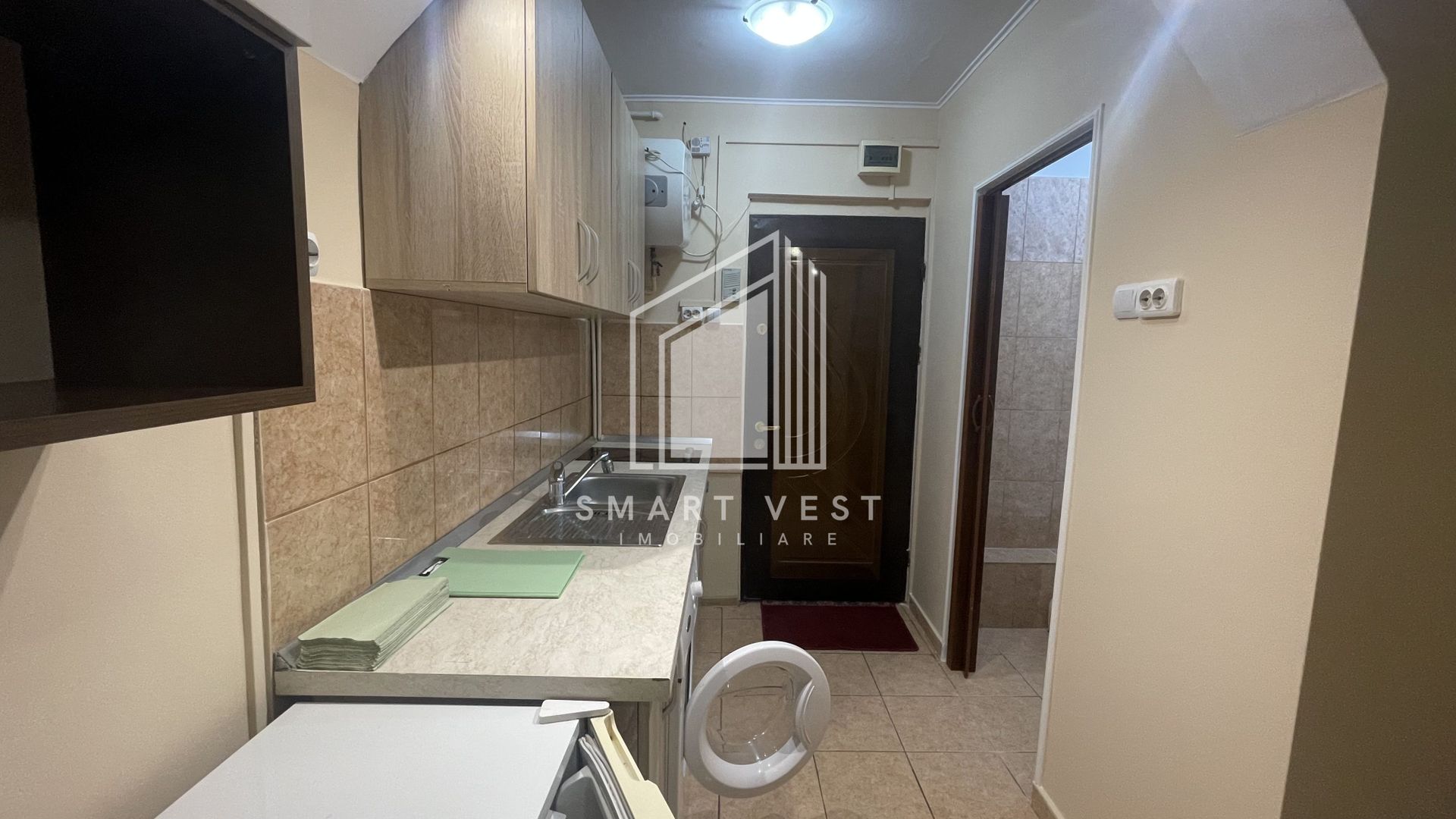 Garsoniera de vânzare | Zona Micro 17 | Etajul 4 - Poză 3