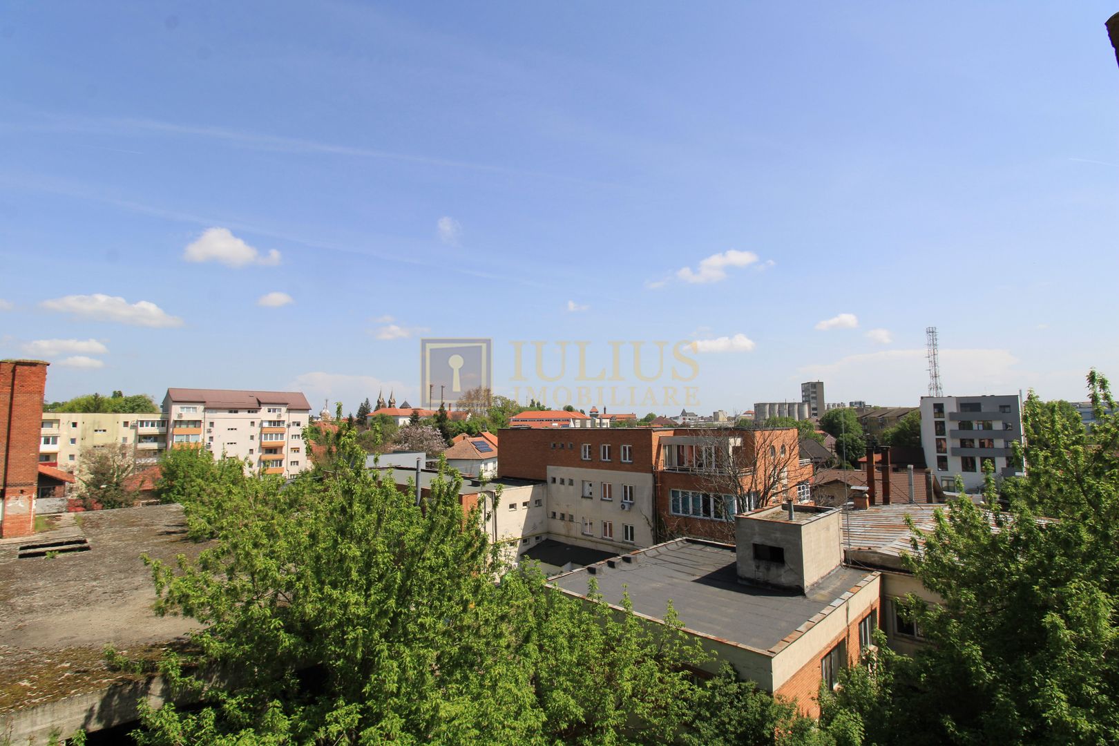 Zona Complex, centrala proprie, o camera - Poză 13