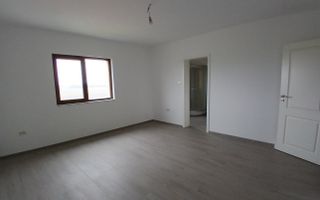 Duplex cu 5 camere in Dumbravita - Poză 5