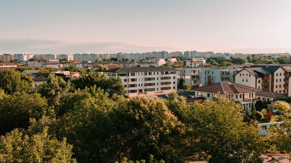 Titan- Bloc boutigue- apartament 2 camere -living generos - Poză 1