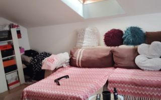 Apartament cu 2 camere, spațiu de depozitare de 30 mp, Florești. - Poză 1