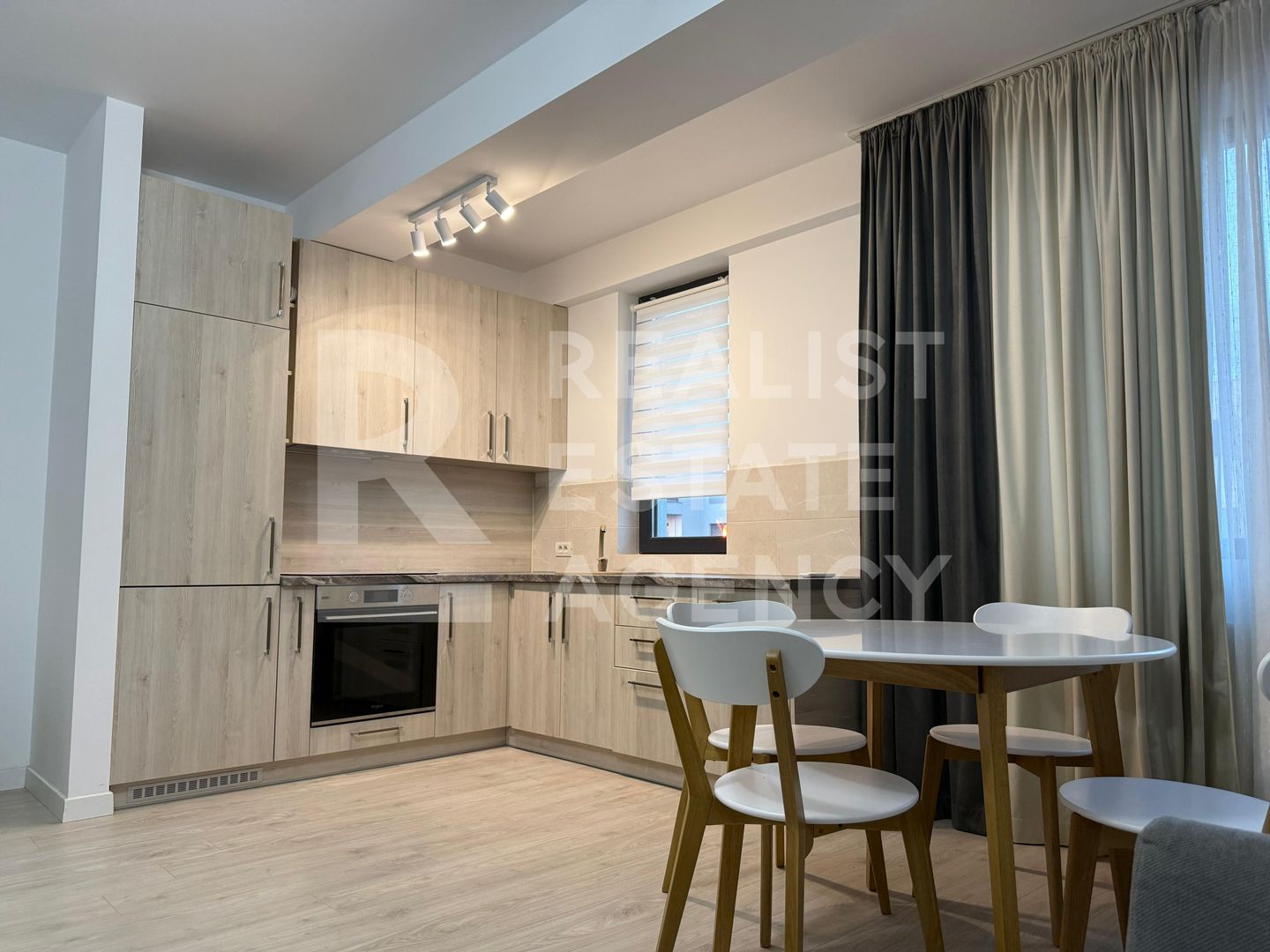 Garsonieră de închiriat în zona Pipera - Poză 7