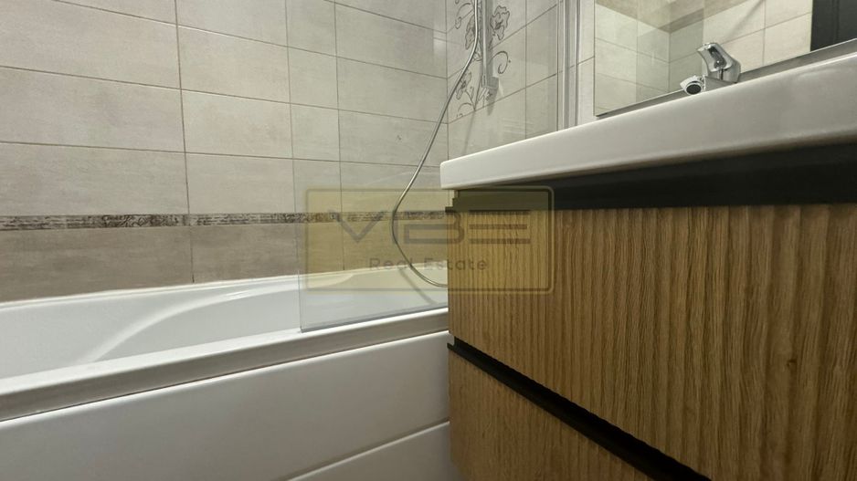 Apartament 1 camera+terasa Bucium - 10 min Family Market - Poză 13