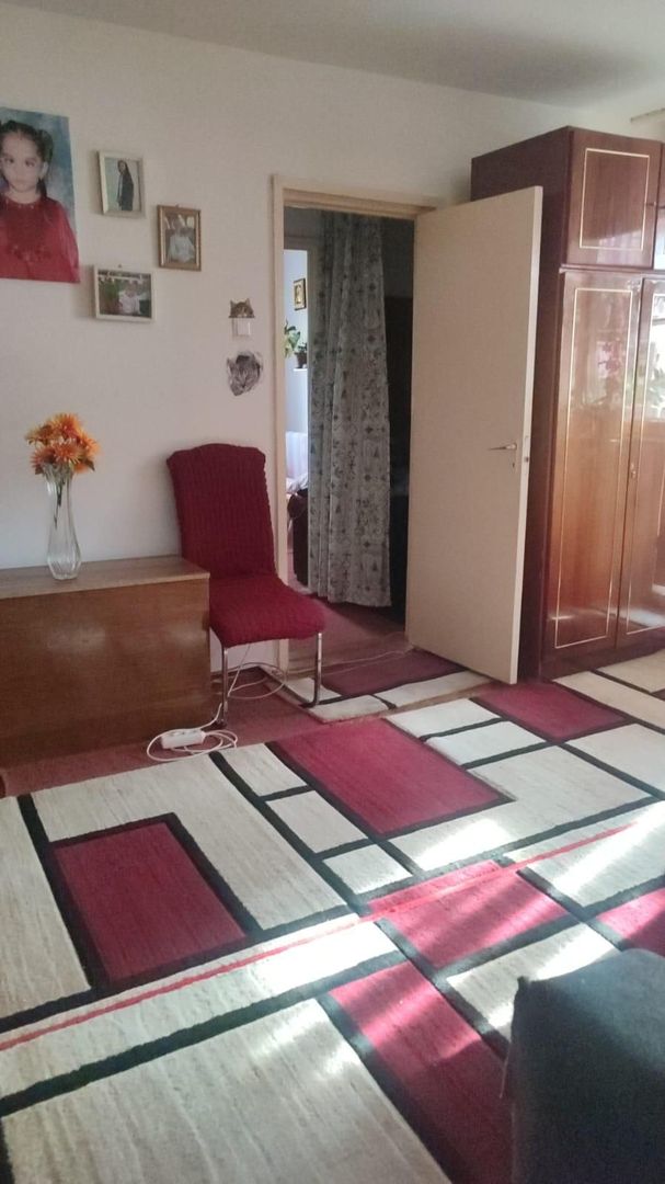 Apartament cu 3 camere zona Sagului - Poză 2