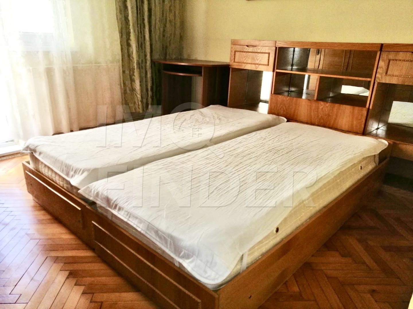 Inchiriere 3 camere decomandate zona Marasti, str Aurel Vlaicu, finisat clasic, - Poză 3