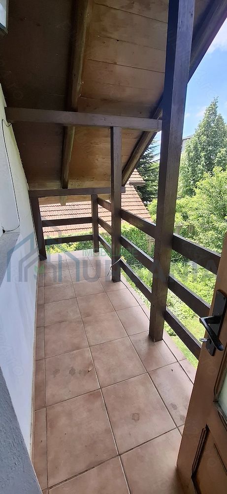 Casă de vânzare în Valea Lupului – poziție excelentă, grădină și potențial comercial - Poză 15