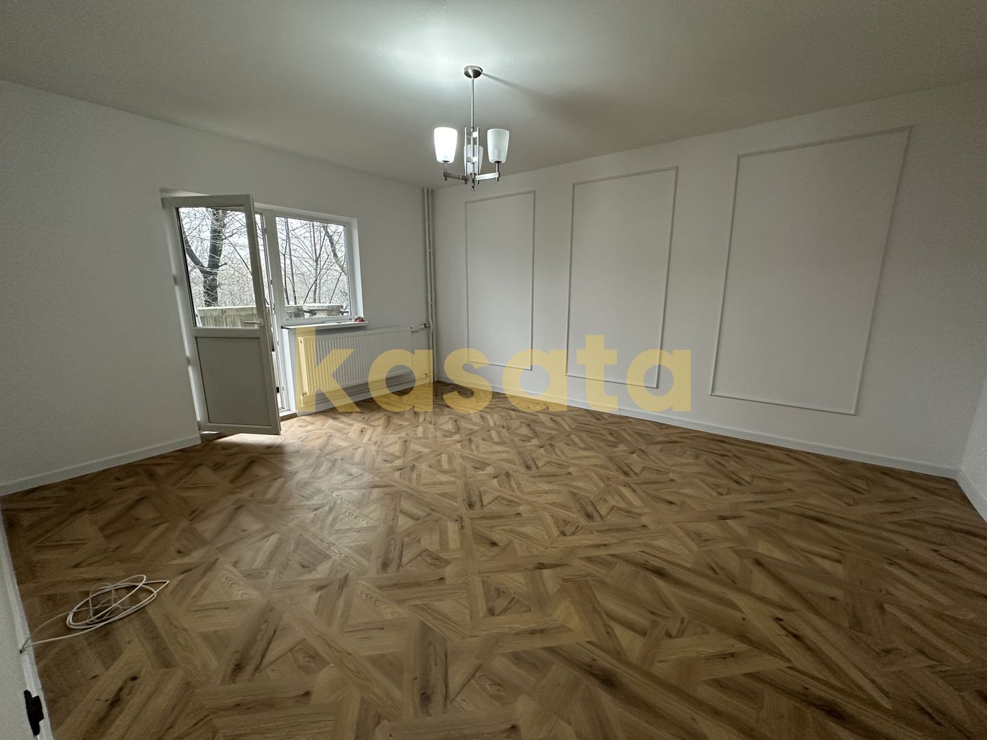 2 Camere | Vedere Parc Sebastian | Renovat | Etaj Intermediar - Poză 2