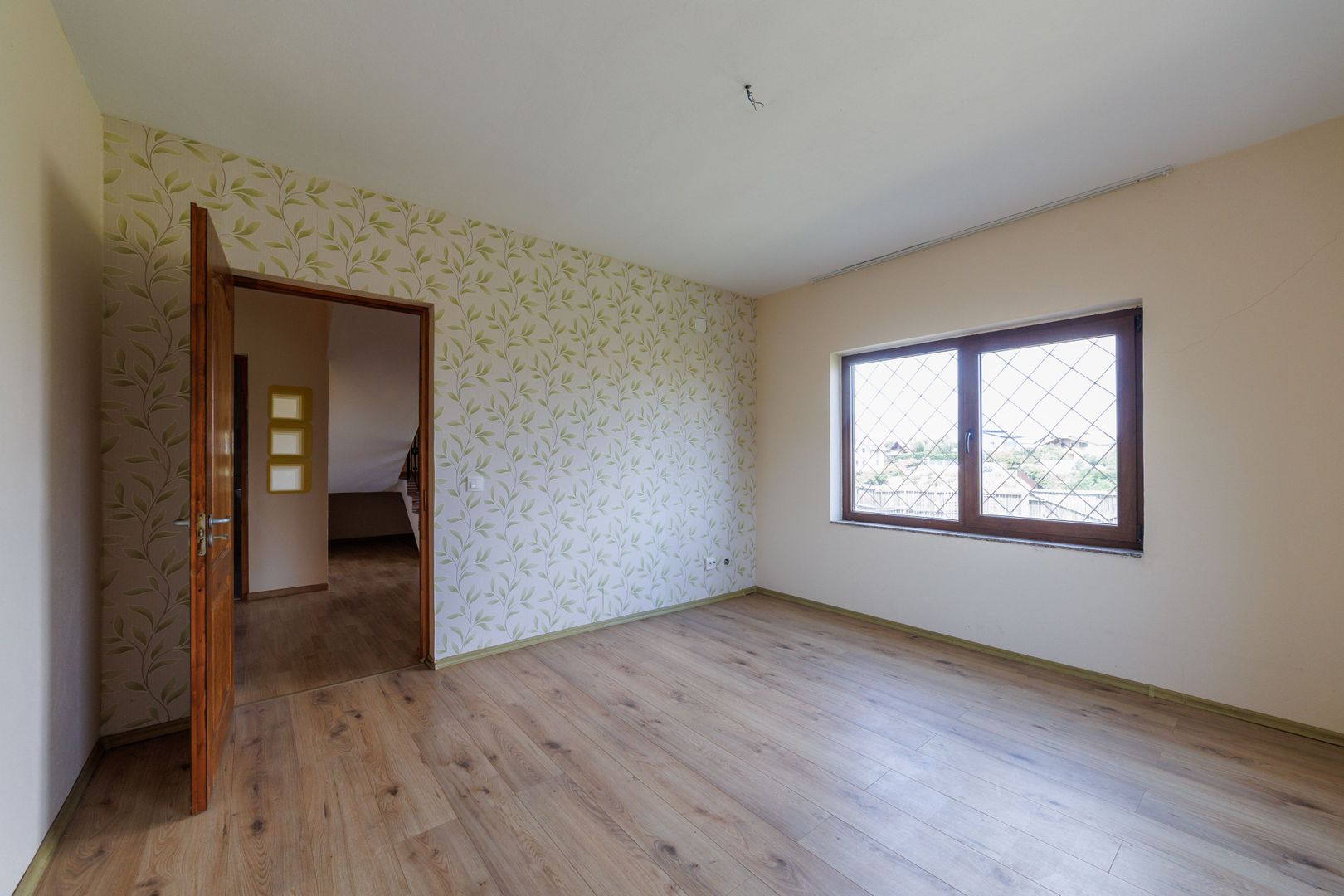 Casa P+M cu 6 camere si teren de 705 mp | Pitesti – Strada Zborului - Poză 27
