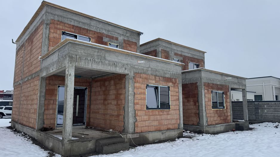 1/2 Duplex Sacalaz P+E,4Camere,2 Bai,Proiect Modern - Poză 3