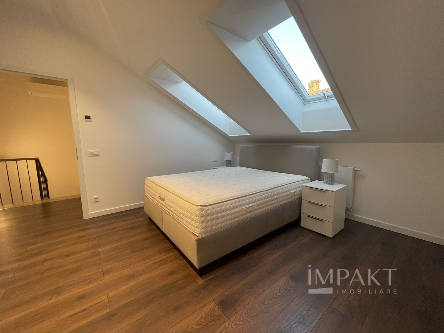 Casă de închiriat cu finisaje de excepție în Zona Semicentrală - Poză 7