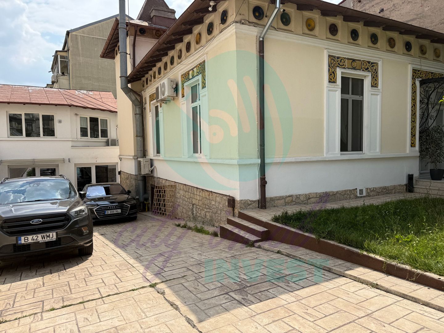 La 2 pasi de Parcul Cismigiu. Proprietate emblematica/ 641 mp teren - Poză 4