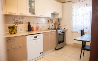 Chirie - La 10 minute de Rond Agronomie-Casa cu 4 camere /120mp/zona Breazu - Poză 5