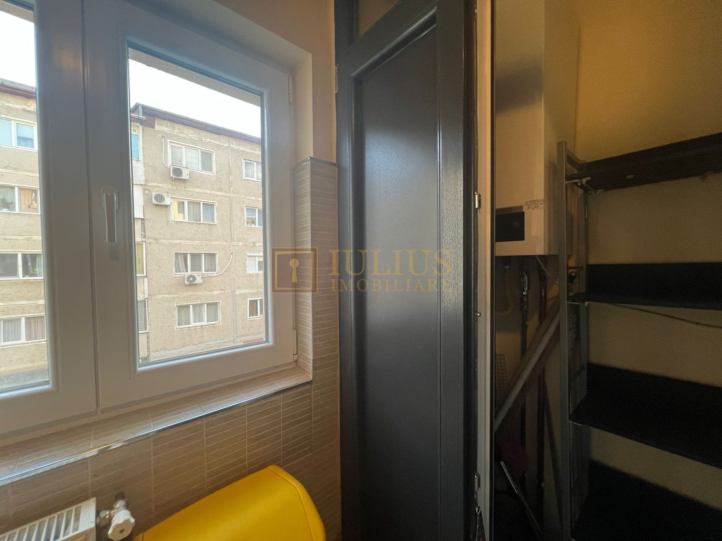 Soarelui, langa Parcul Padurice; centrala proprie, 2 bai. - Poză 22