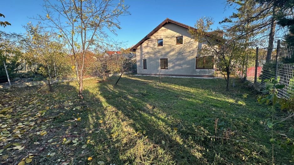 Casa Parter in Giarmata  teren 816 mp - Poză 1