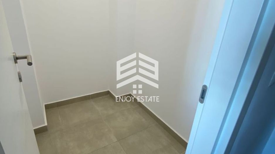 Apartament open space, etaj superior, boxa inclusa - Poză 6
