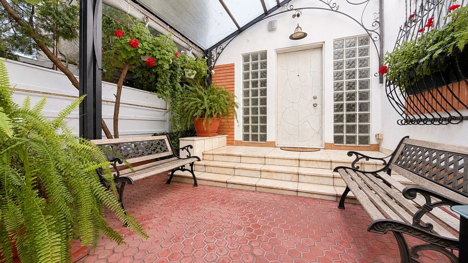Vila zona Stefan cel Mare - 380 mp teren - 452 mp utili, Rezidential / Office - Poză 3