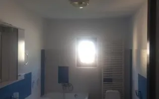 Casă cu 3 camere și teren de 1000 mp, recent renovată, Letcani, Iași - Poză 12
