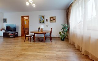 Casa cu 4 camere,237mp,zona strada Lunga - Poză 26