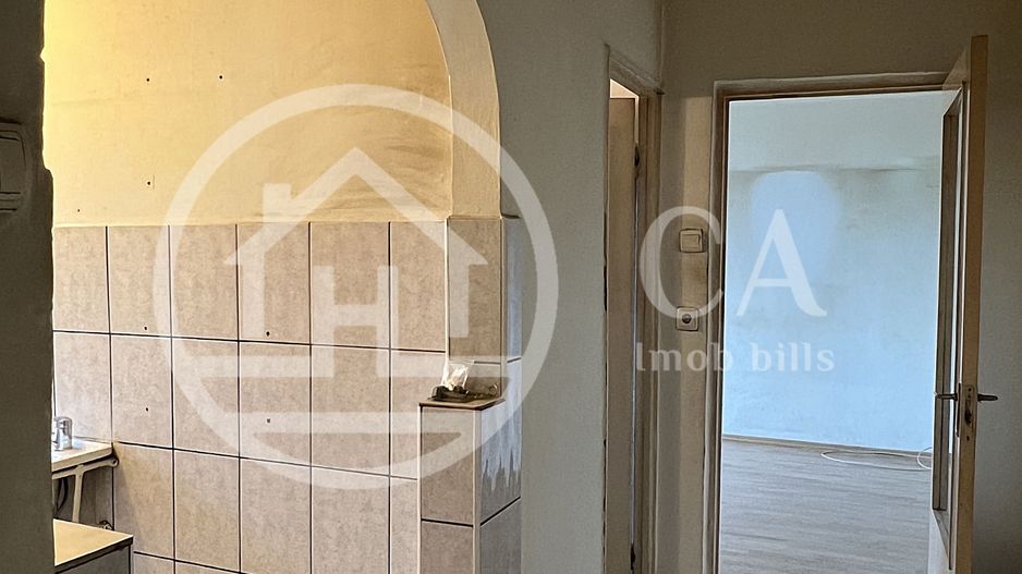 Apartament cu 2 camere de vanzare in zona Rogerius, Oradea - Poză 3