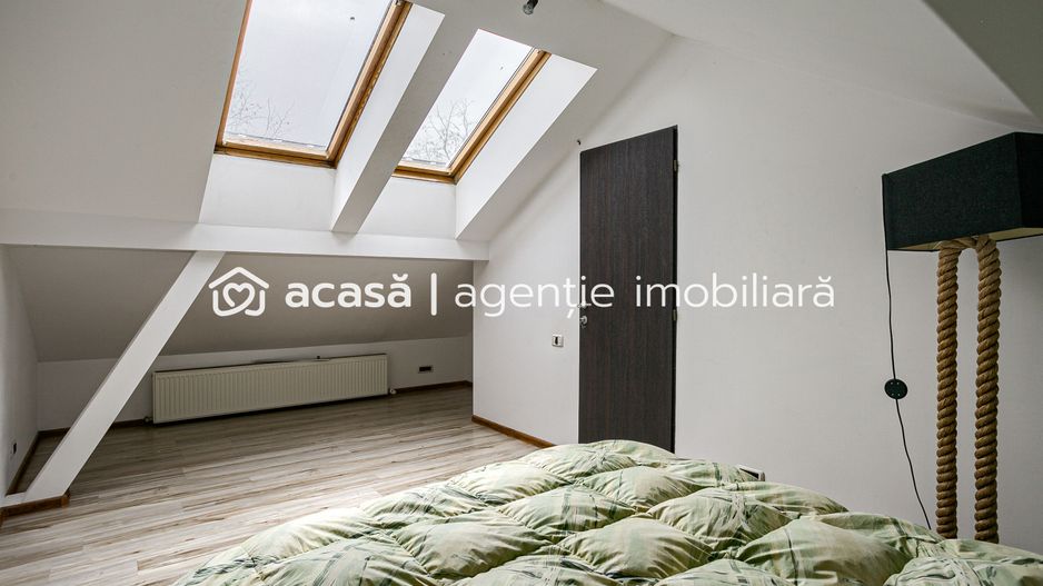 PROPRIETATE VÂNDUTĂ Apartament tip Penthouse în spate la Ziridava - Poză 7