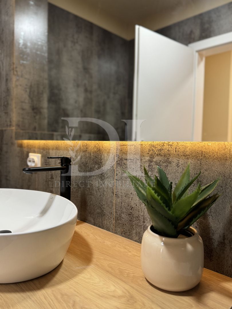 Apartament ultramodern / 3 camere / Zona Eroilor - Poză 21