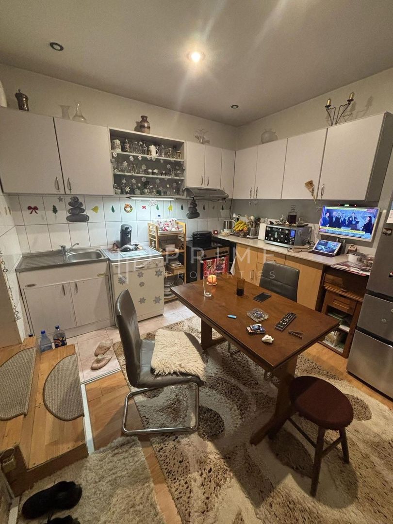 Casa cu front stradal,  7 Noiembrie, ideala clinica/cabinet/locuinta - Poză 10