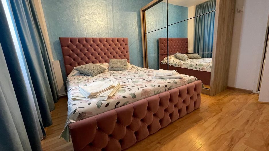 Închiriere apartament 2 camere decomandat – Mazepa 2 - Poză 1
