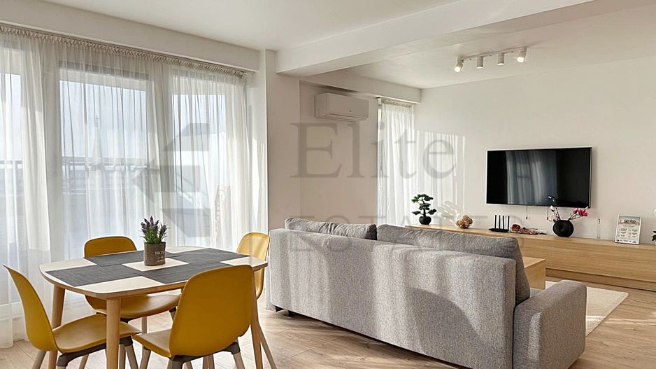 Penthouse de inchiriat ultracentral in Oradea - Poză 1