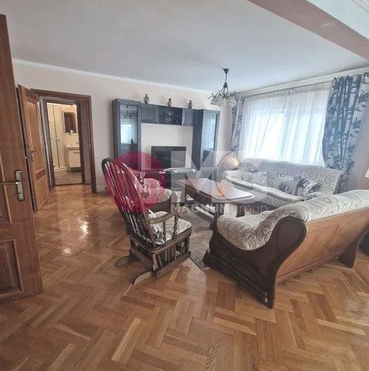 Apartament  cu 3 camere, zonă premium Decebal - Poză 3