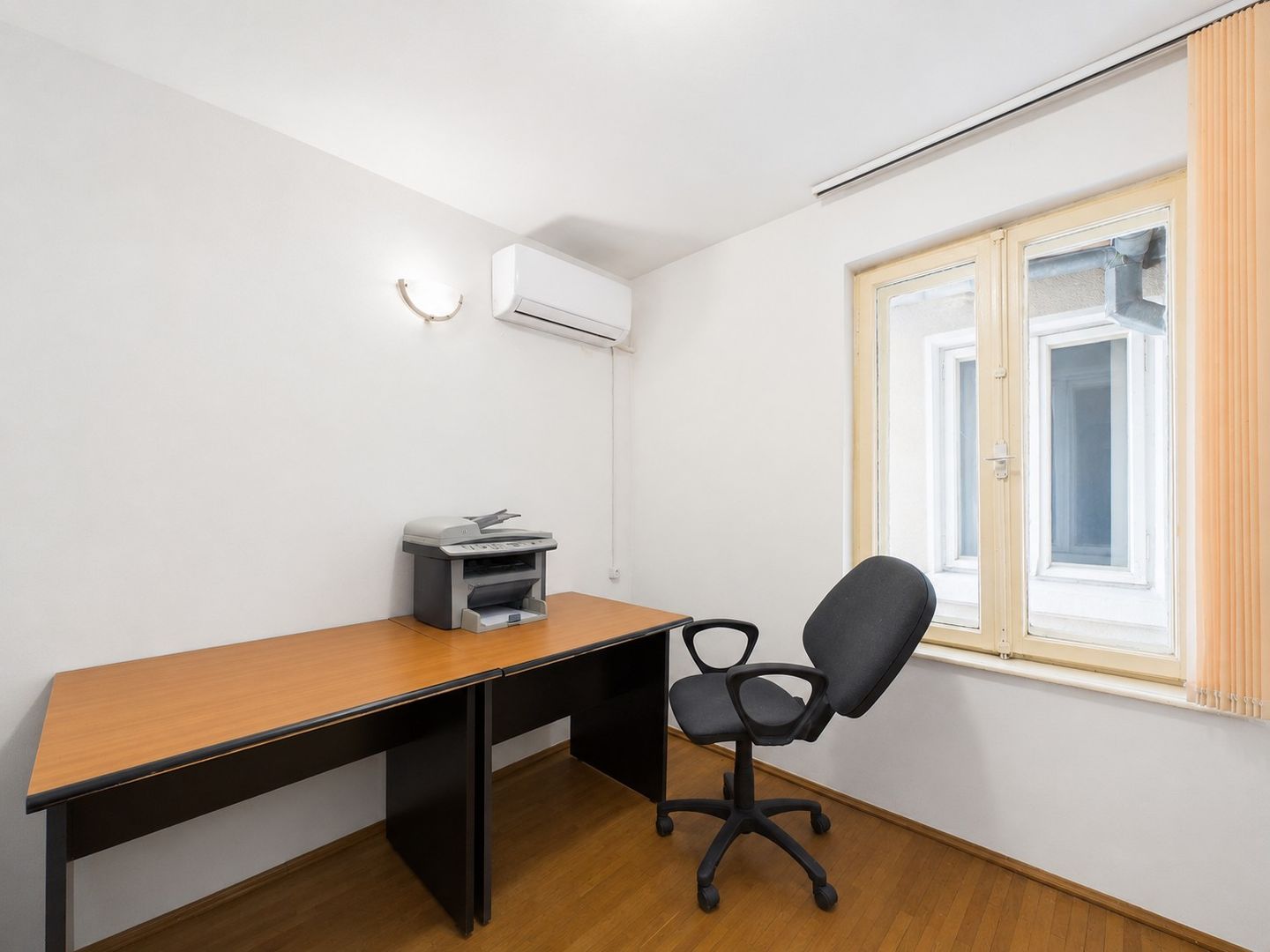 Casă / Vilă cu 6 camere de vânzare în zona Gara de Nord - Poză 7