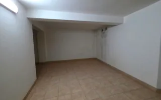 VILĂ SPAȚIOASĂ ÎN TĂTĂRAȘI | 450 MP | CURTE 400 MP - Poză 19