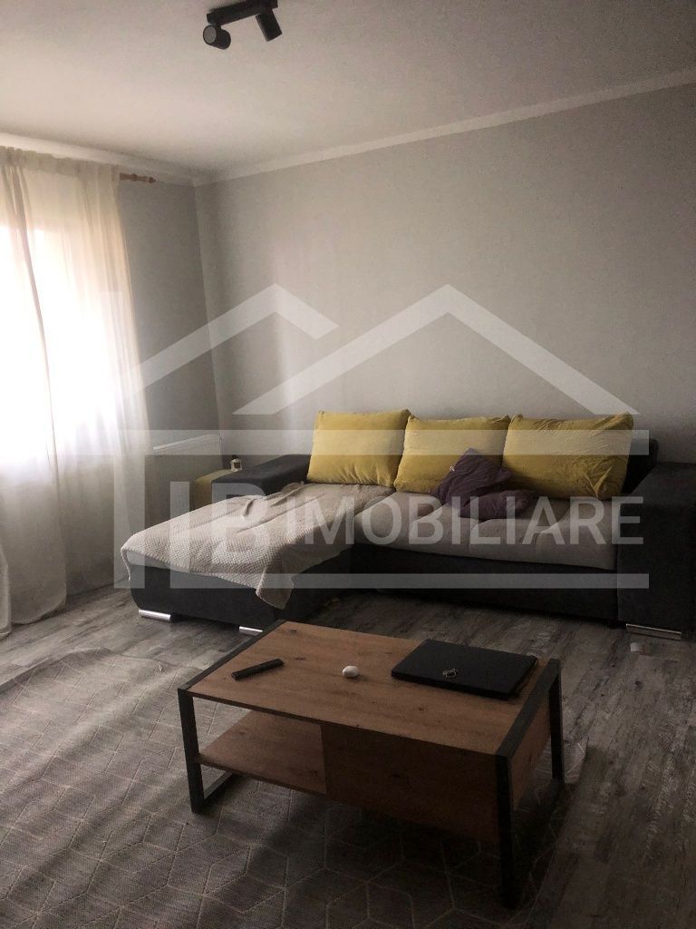 Apartament cu 3 camere, 68mp, decomandat, Zona Piata Marasti - Poză 2