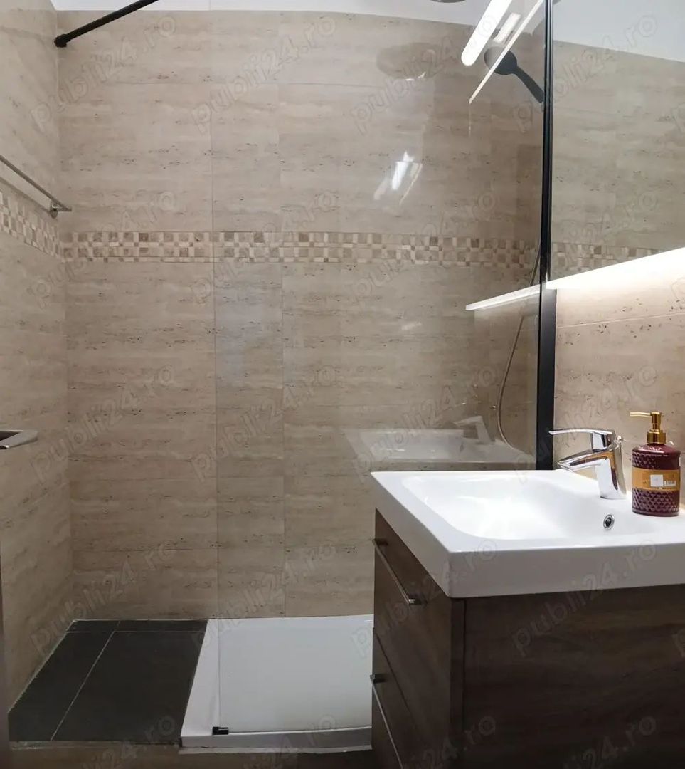 Inchiriez apartament 2 camere Piata Muncii cu parcare proprie - Poză 8