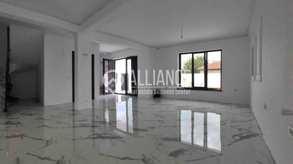 Ovidiu (cod 07) Casă premium P+1 cu teren de 320 mp - Poză 3