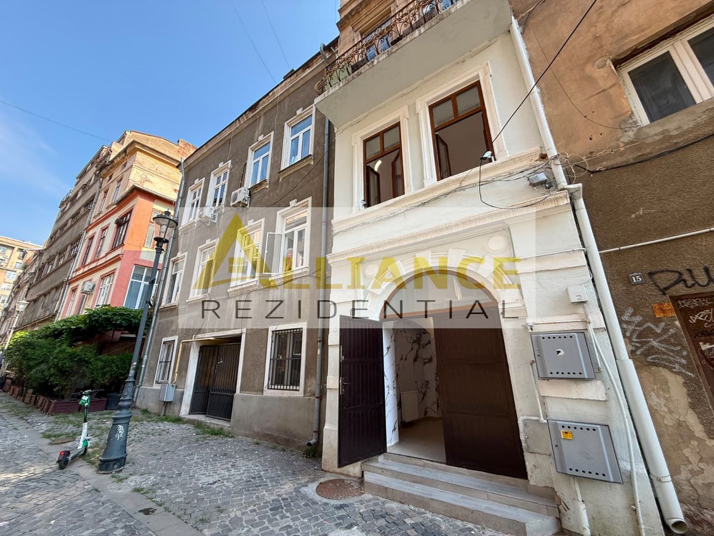 Apartament 2 camere tip duplex { Centrul Istoric -Piata Unirii } - Poză 3