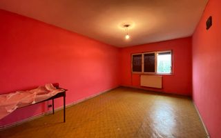 Apartament cu 2 camere decomandat, zona Catedralei - Poză 5