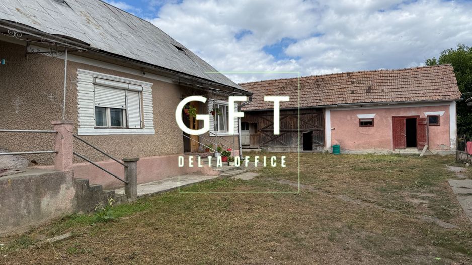 Casă de vânzare în URIU - 1400 mp teren . - Poză 11