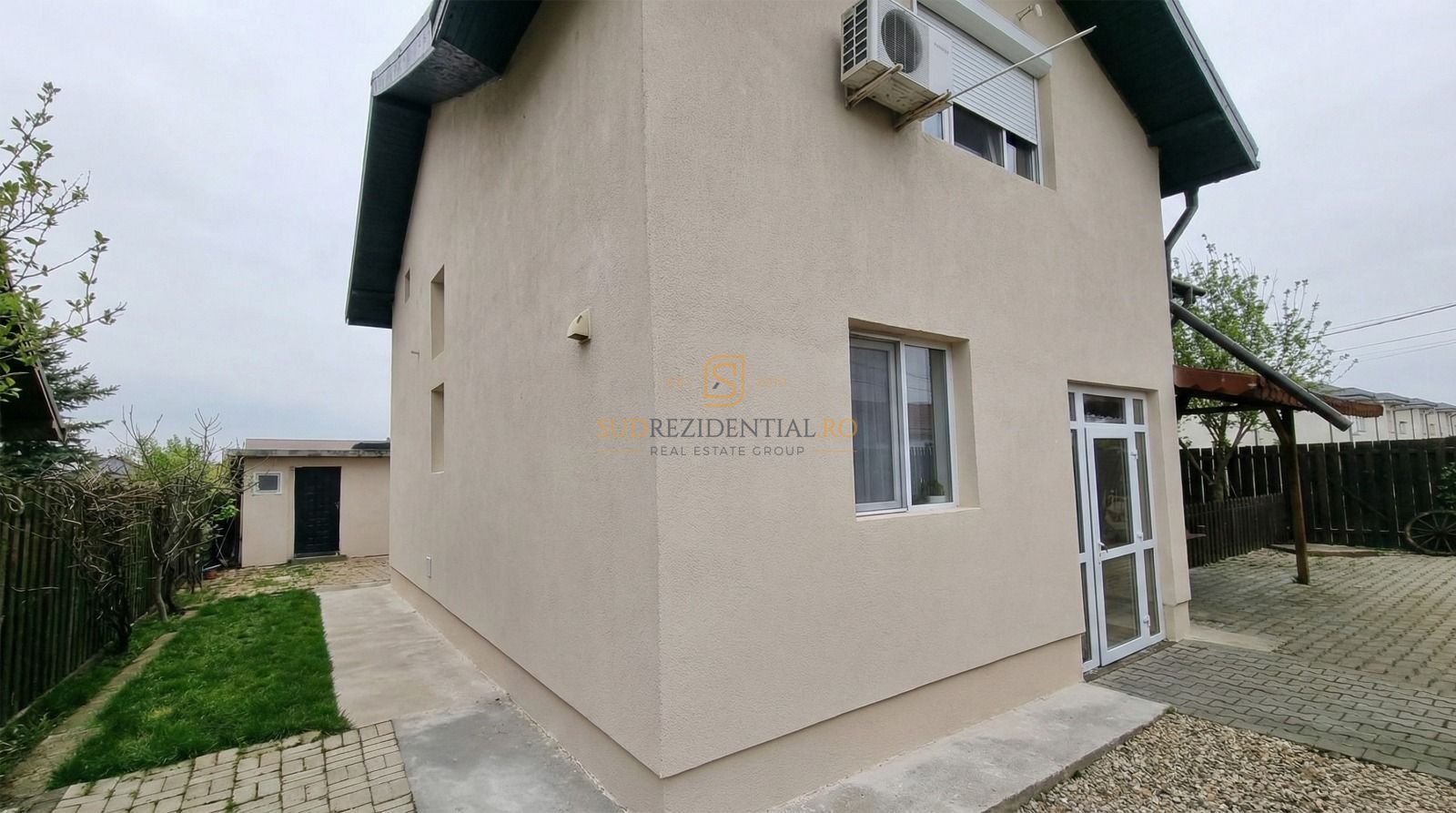 Vila parter + mansarda, 4 camere, teren 424 mp, Comuna Berceni - Poză 2