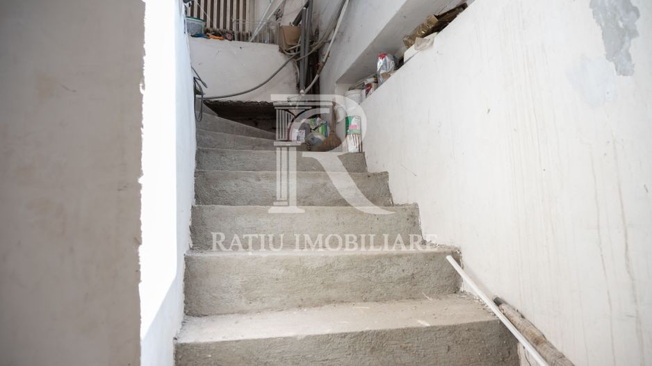 Spatiu Comercial | Etajul 1 + Mansarda | Decebal | 300 mp | Oradea - Poză 18