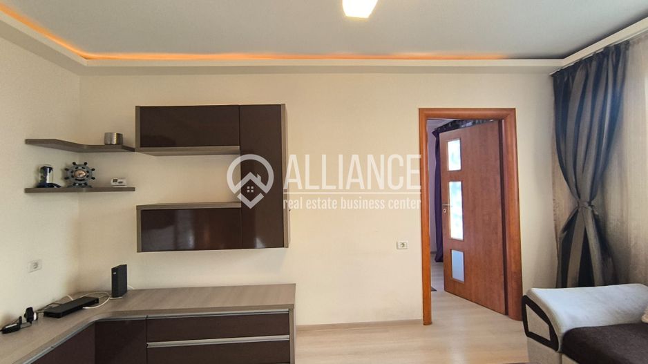 CENTRU COLONADELOR(cod03) - 2 Camere luminoase ! - Poză 2