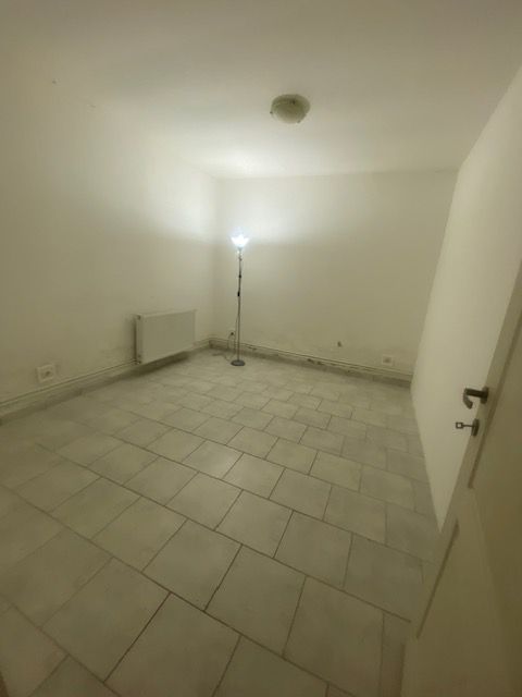 SPATIU COMERCIAL CU MULTIPLE DESTINATII CENTRAL - Poză 31